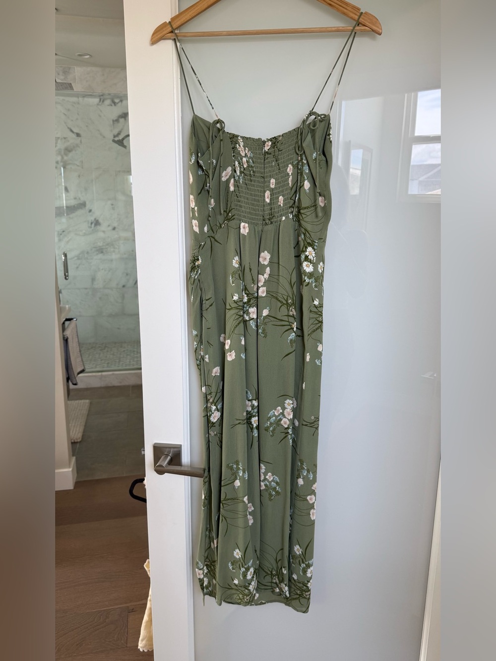 Reformation Kourtney Dress Green - Size 6 - Picture 11 of 12